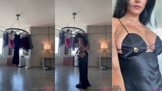 Mia Khalifa's Sexy Dress Leaks While She Prepares for Nude Fun