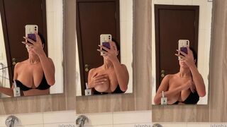 Julia Lopes' Massive Tits Only for Leaks - Leaks with a Twist!