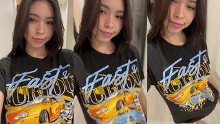 Aishah Sofey flaunts her sexy boobs and teases in Onlyfans Leaked video