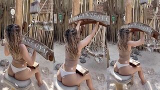 Kirstentoosweet's leaked video: hot and horny in the office