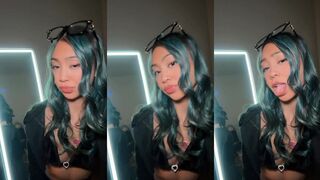 lexiheartvip looking sexy on cam onlyfans videos