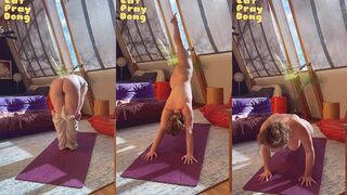 EatPrayDong leaked footage: Leashed onlyfans Sextapes in hot sexcapade