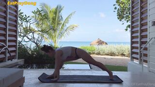 EatPrayDong's Onlyfans Sextapes Leaked: Naughty Leaks with Naughty Girls