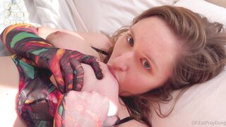 Leaked Onlyfans video: EatPrayDong devours a hard cock in a sextape